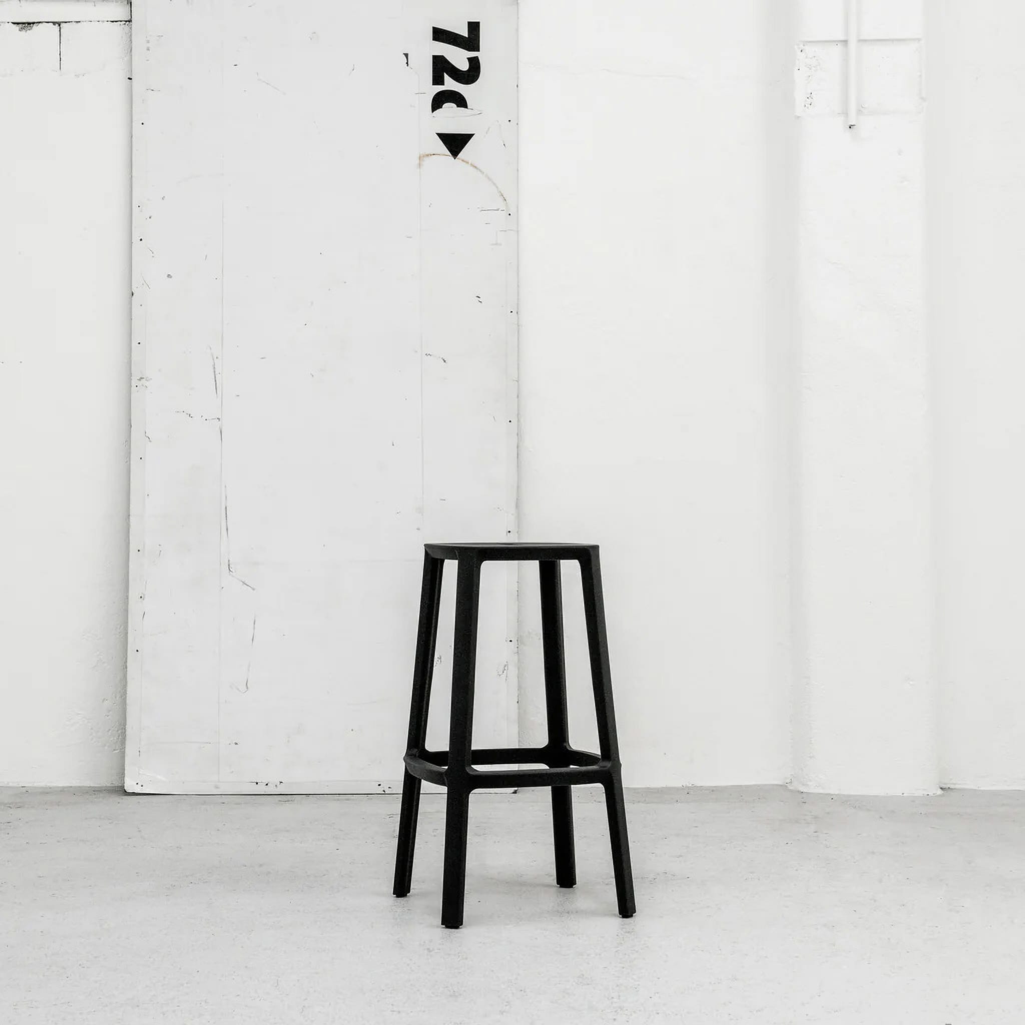 Cadrea Counter Stool<p> Indoor & Outdoor Use