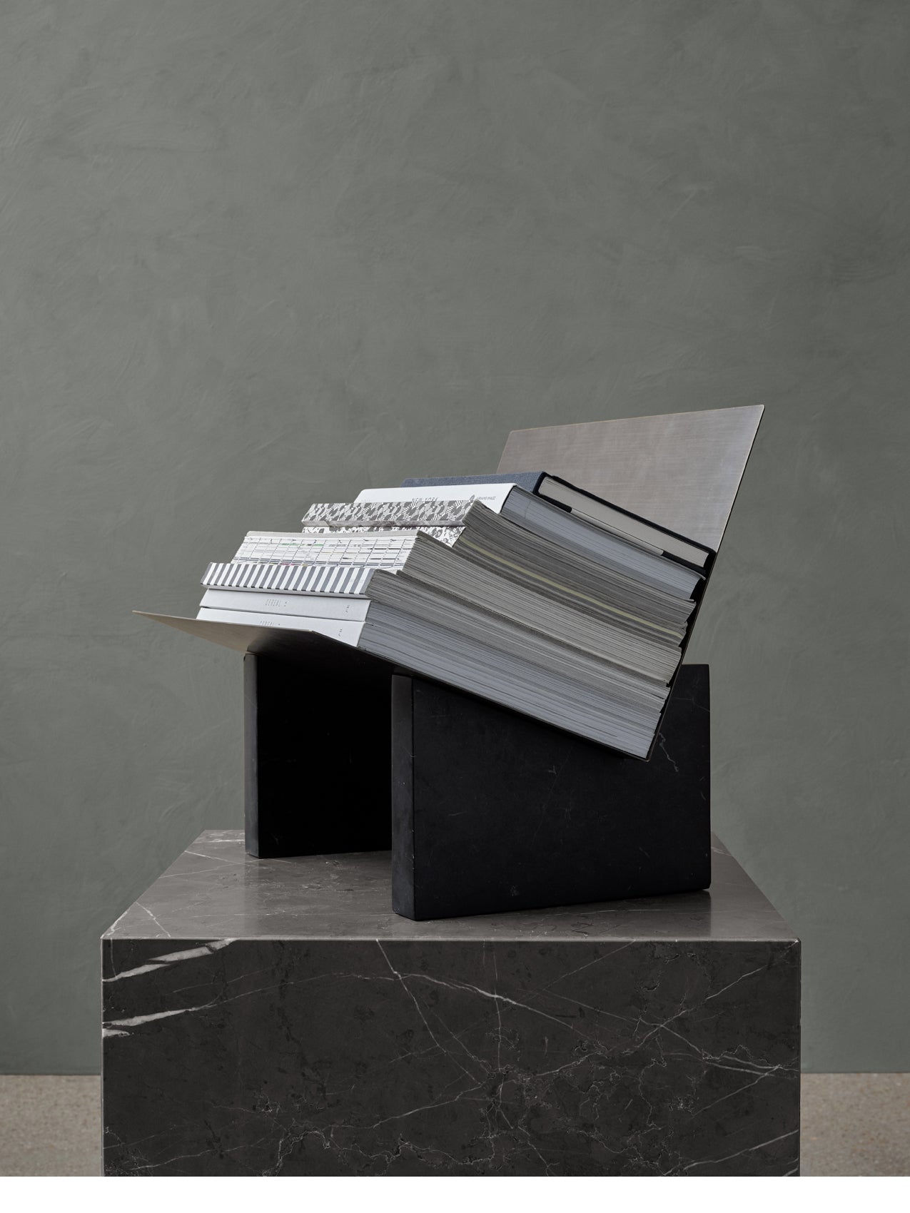 Audo Copenhagen MARBLE PLINTH