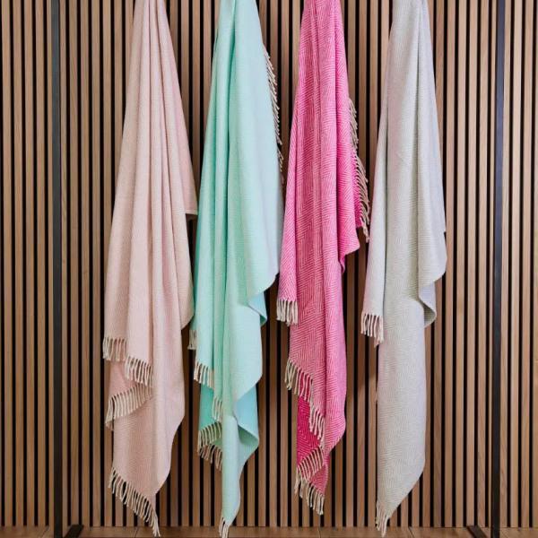 Plaid Santanyi - pink - Thirty Six Knots - thirtysixknots.com