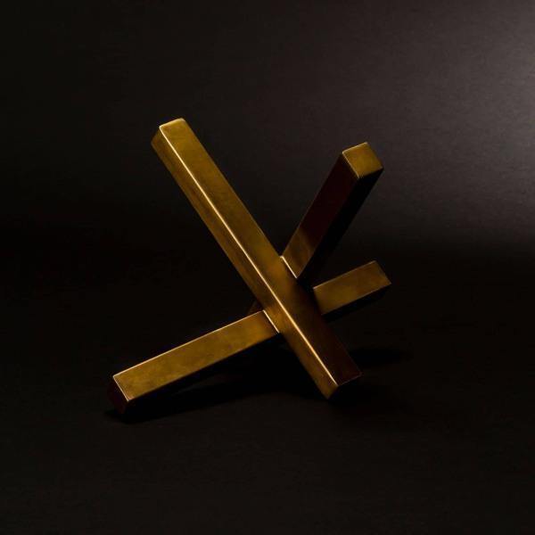 Regina Andrew Intersecting Sculpture - Thirty Six Knots - thirtysixknots.com