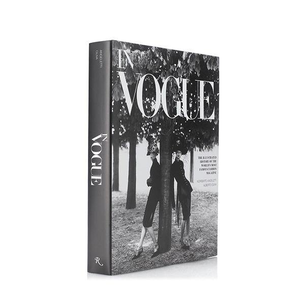 In Vogue: An Illustrated History of the World's Most Famous Fashion Magazine - Thirty Six Knots - thirtysixknots.com