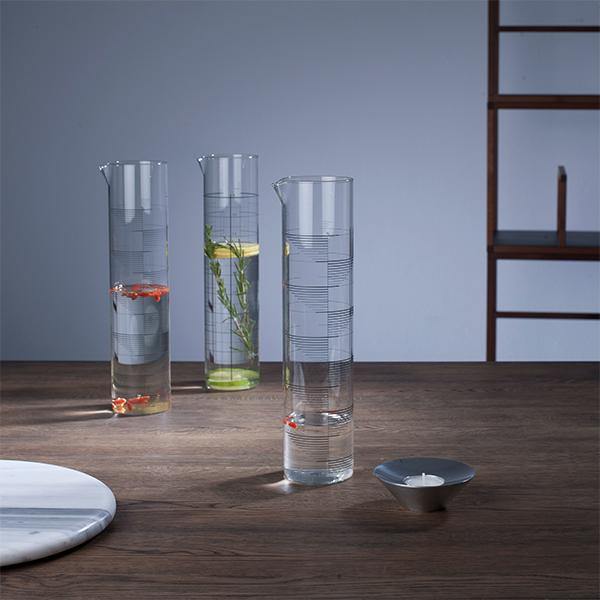 Borosilicate Glass 1L Carafe - Thirty Six Knots - thirtysixknots.com