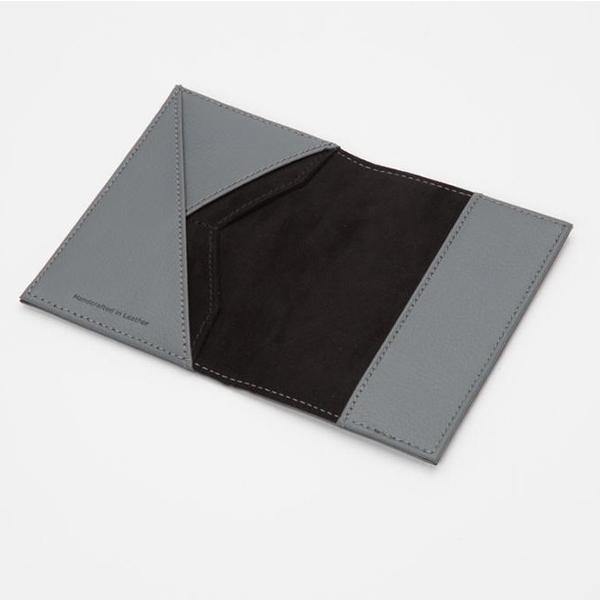 Howard Leather Passport Holder - Thirty Six Knots - thirtysixknots.com