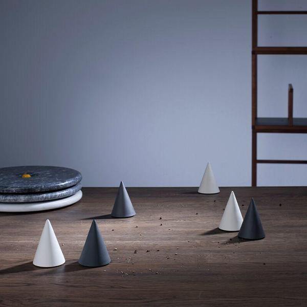 Salt and Pepper Cone - Thirty Six Knots - thirtysixknots.com