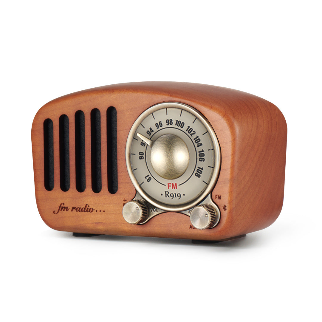 Retro Wooden Bluetooth Speaker: Portable Outdoor Subwoofer with Mobile Phone Audio Card Support