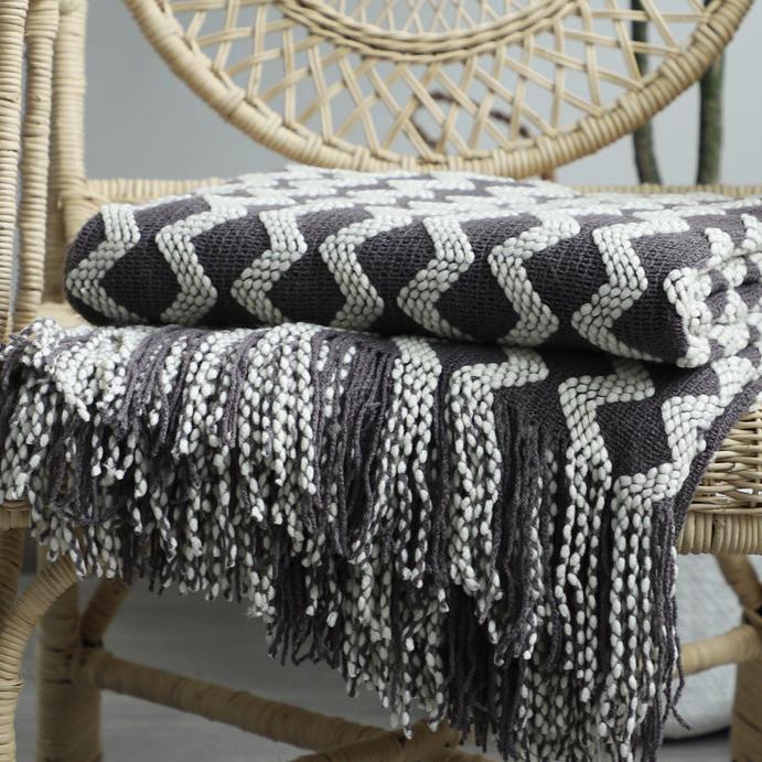 Nordic Knitted Decorative Throw