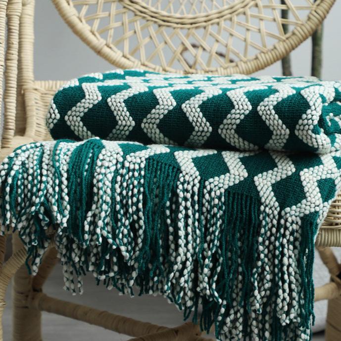 Nordic Knitted Decorative Throw