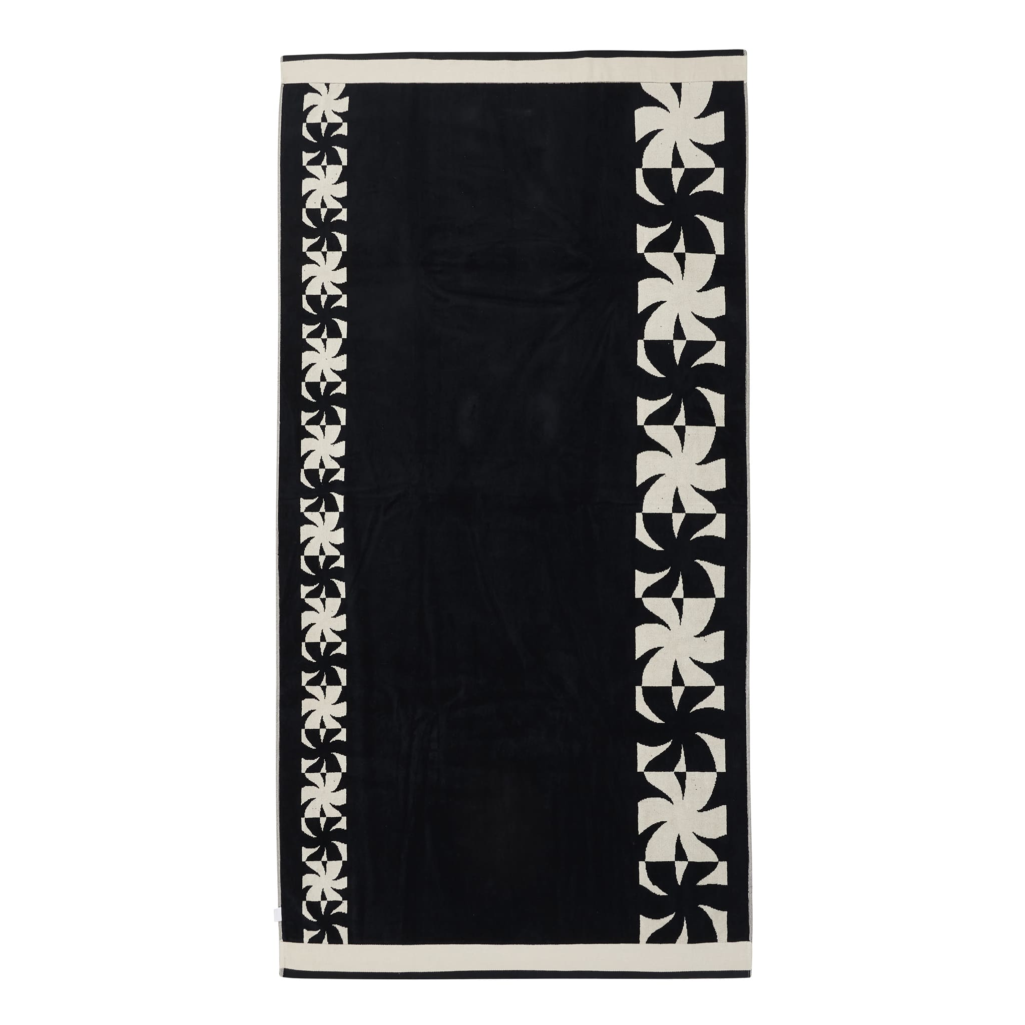 Luxurious Towel<br> Made of cotton, 600 GSM