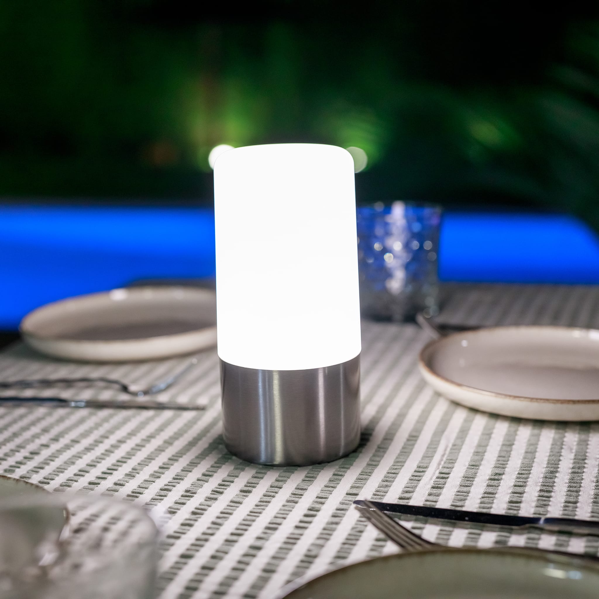 Maia<br> Rechargeable Table Lamp