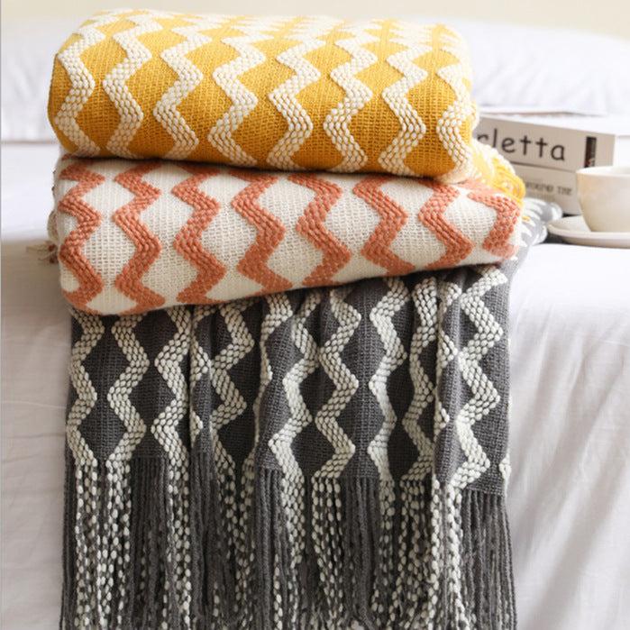 Knitted Blanket - Versatile Geometric Pattern