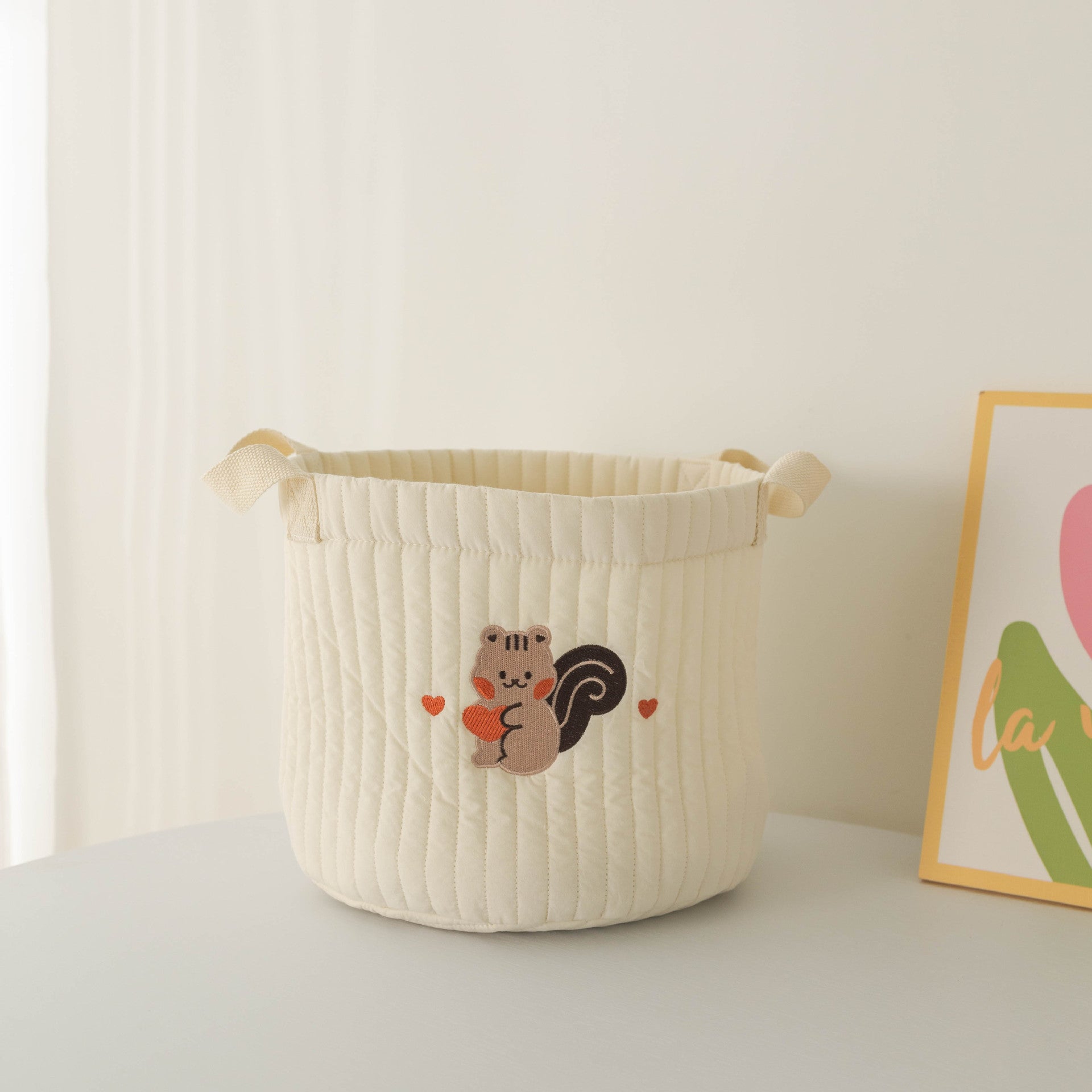 White Squirrel Hanging Storage Bag