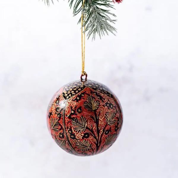 3" Red and Black Chinar Leaf Christmas Bauble - Thirty Six Knots - thirtysixknots.com
